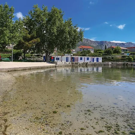 Lovely In Kastel Sucurac With Sauna Σπίτι διακοπών